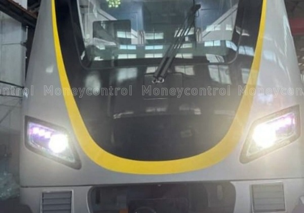 Bangalore Metro Yellow Line’s Train by CRRC Revealed
