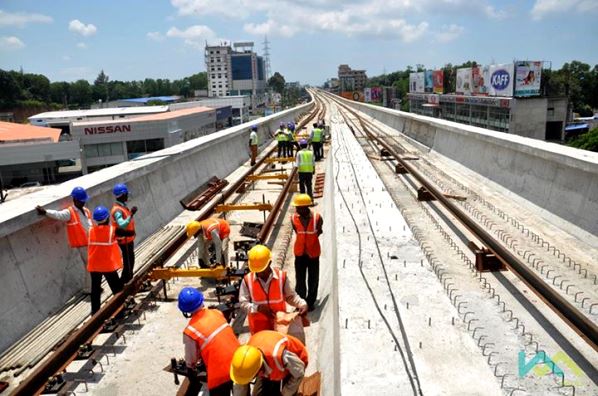 [Pics] Track Installation Work for Kochi Metro at South Kalamassery ...