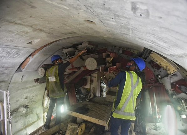 Pune Metro’s TBM S78 Begins Tunneling Under Mutha River