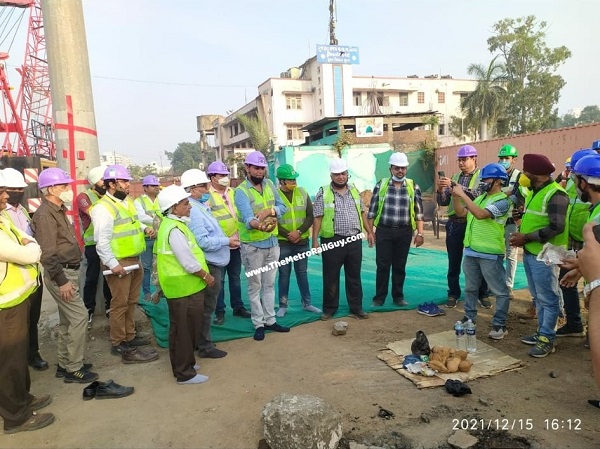 J Kumar Begins Surat Metro Railway Station’s Piling Work