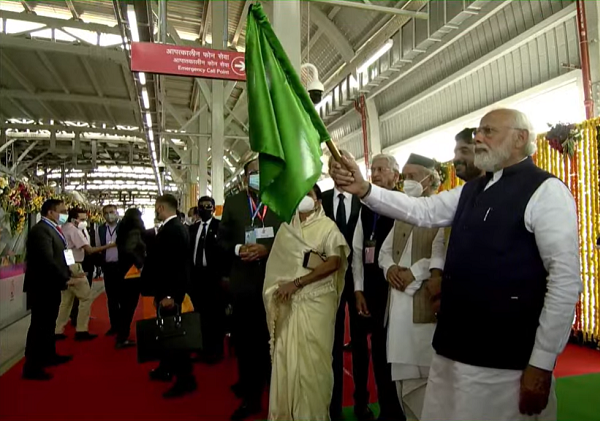 (Pics) Pune Metro Phase 1 Inaugurated by PM Modi
